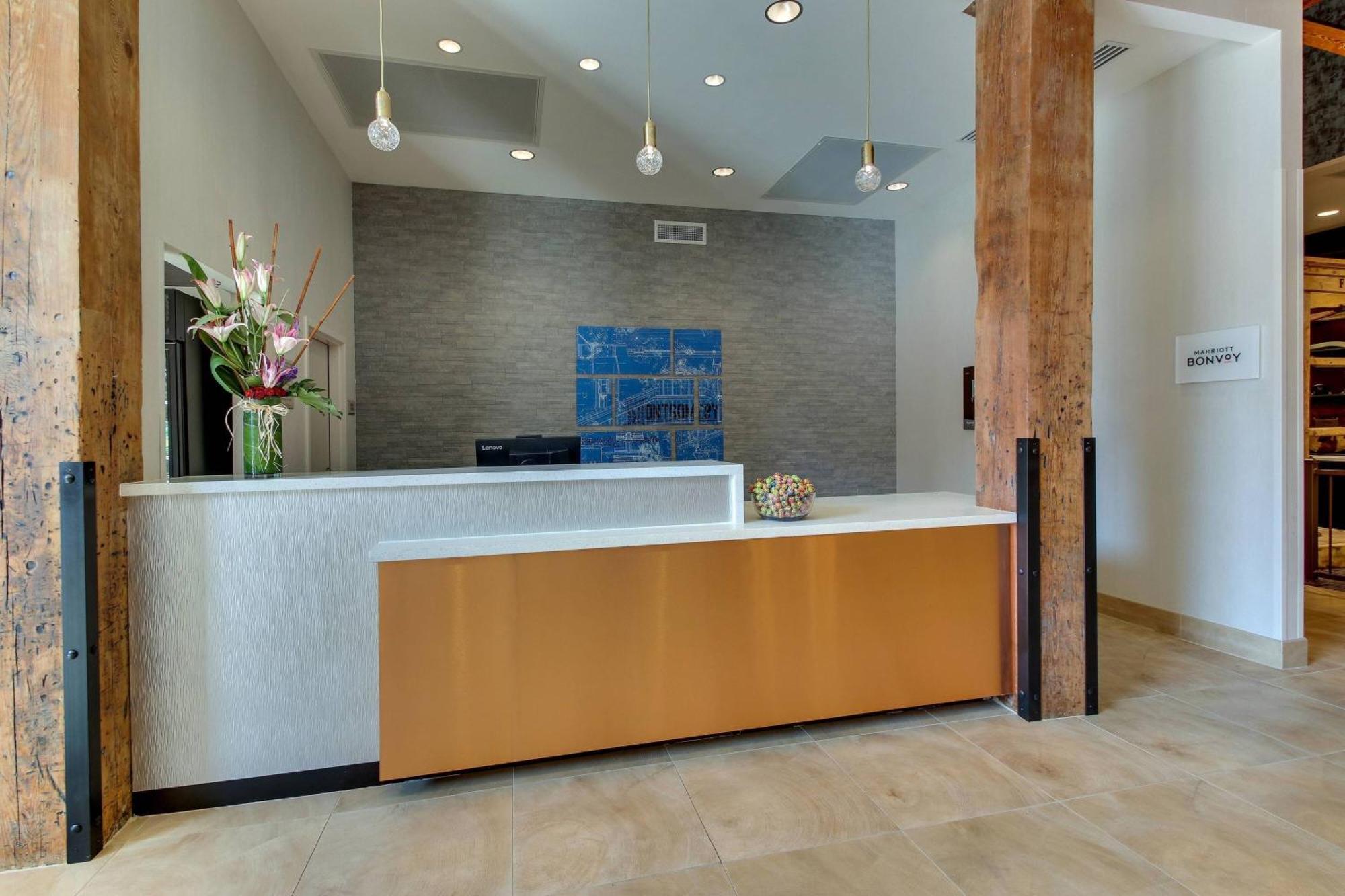 Springhill Suites By Marriott Montgomery Downtown Exterior foto